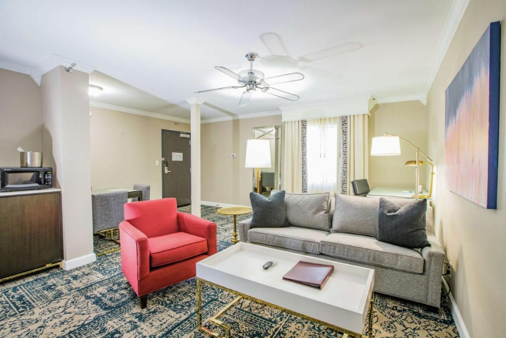 The Burgundy Hotel, Tapestry Collection by Hilton Image 6